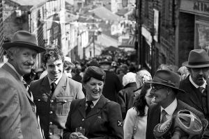 haworth 40s weekend main st mid way sm.jpg